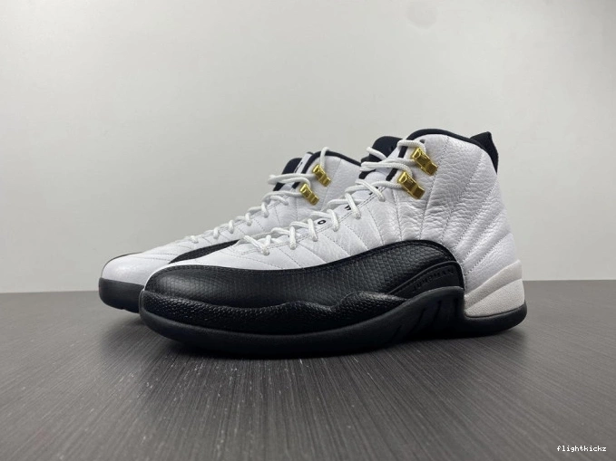 Retro Taxi (2013) 12 Jordan 130690-125 0825